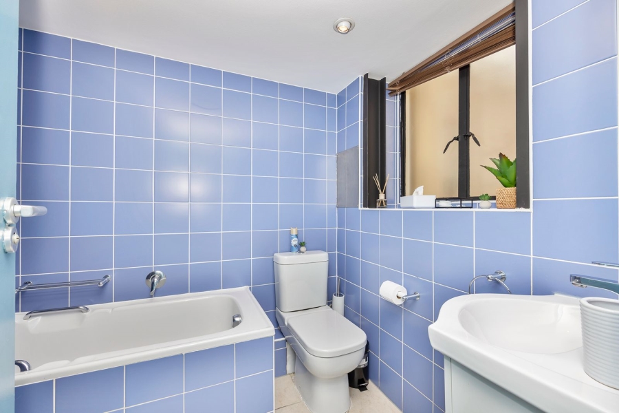 1 Bedroom Property for Sale in Cape Town City Centre Western Cape